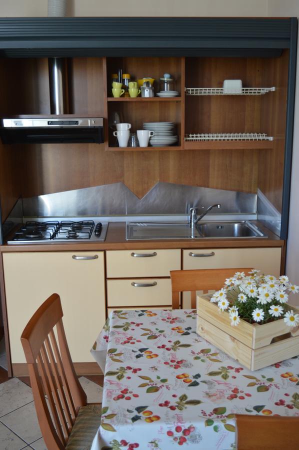 Residenza Villa Margherita Римини Экстерьер фото
