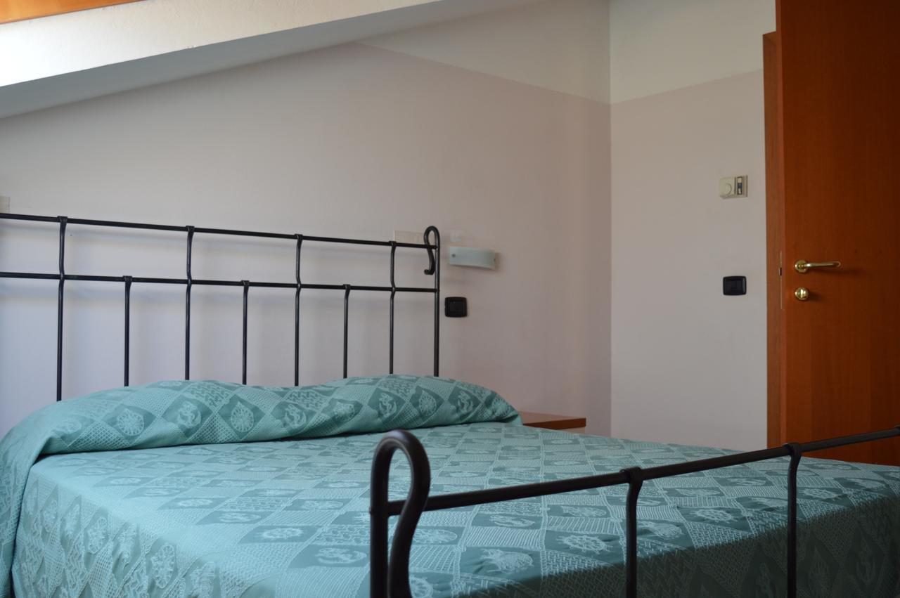 Residenza Villa Margherita Римини Экстерьер фото