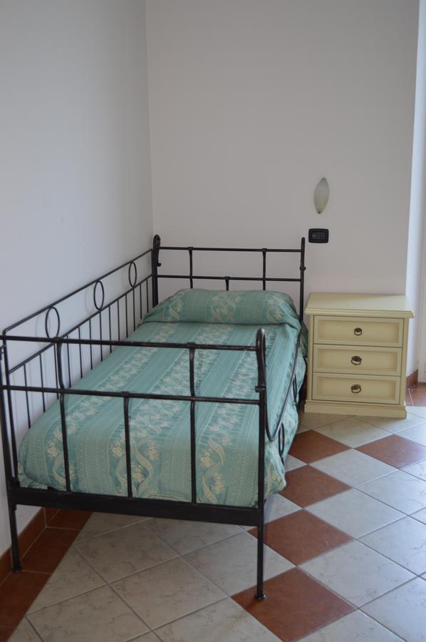 Residenza Villa Margherita Римини Экстерьер фото