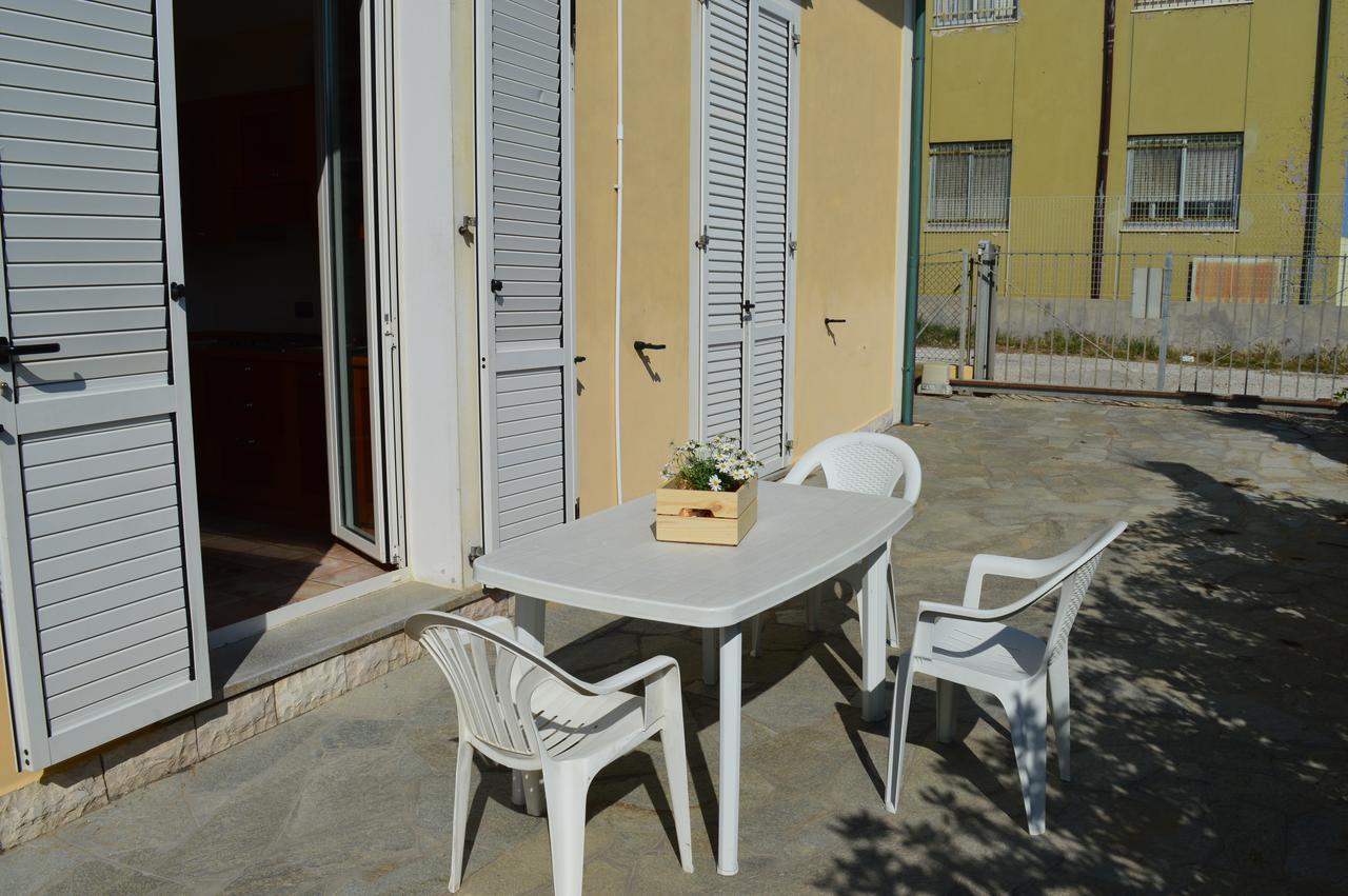 Residenza Villa Margherita Римини Экстерьер фото